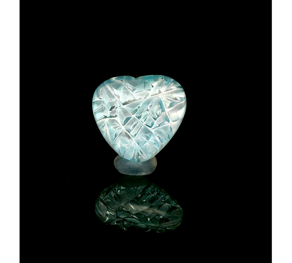 Topas Heart on Mother of Pearl